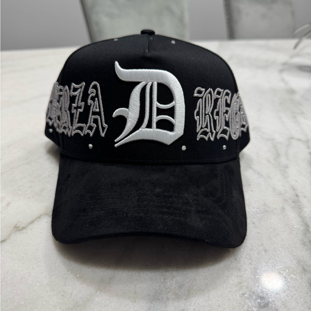 Dandy Hats x Fuerza Regida